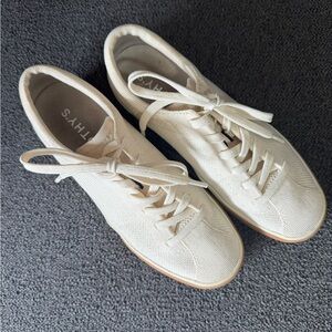 Rothys Cream Lace Up Sneakers